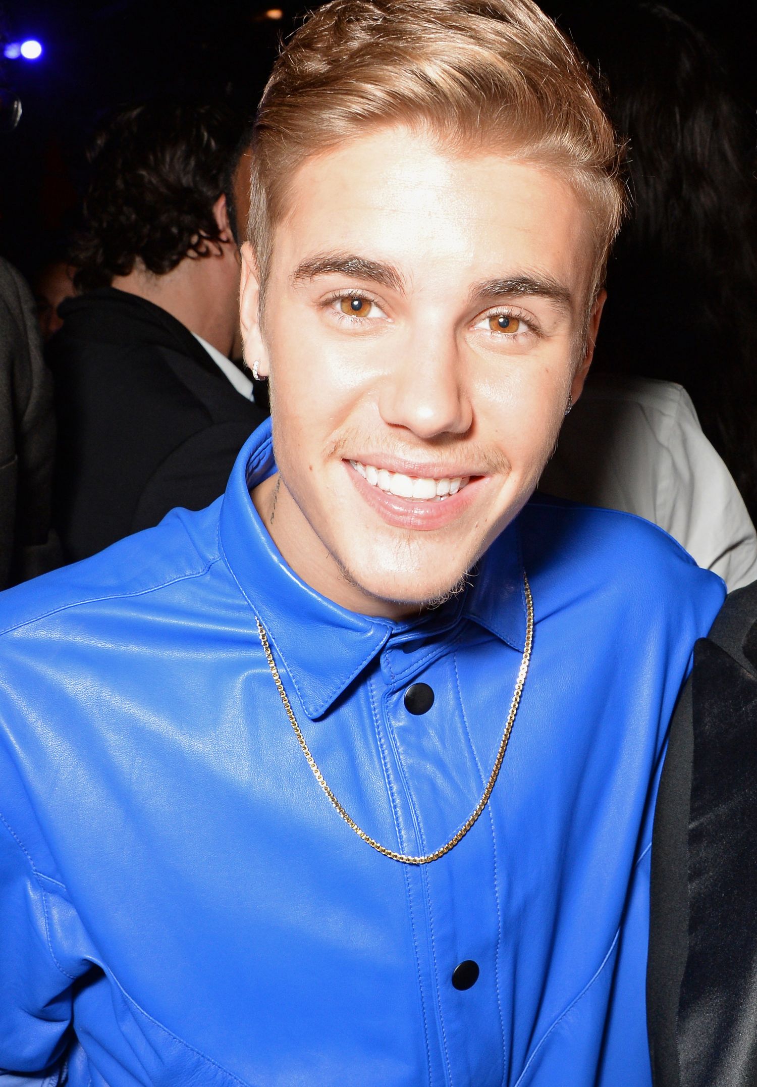 justin bieber new hair color photo - 10