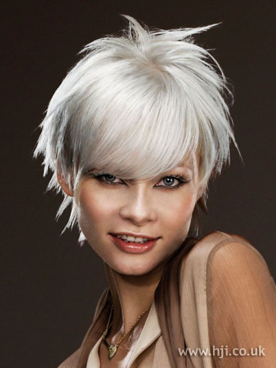 silver blonde hair color photo - 6