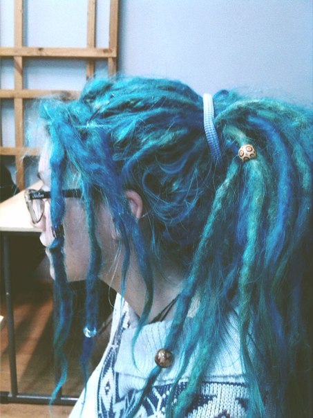 teal blue hair color photo - 9
