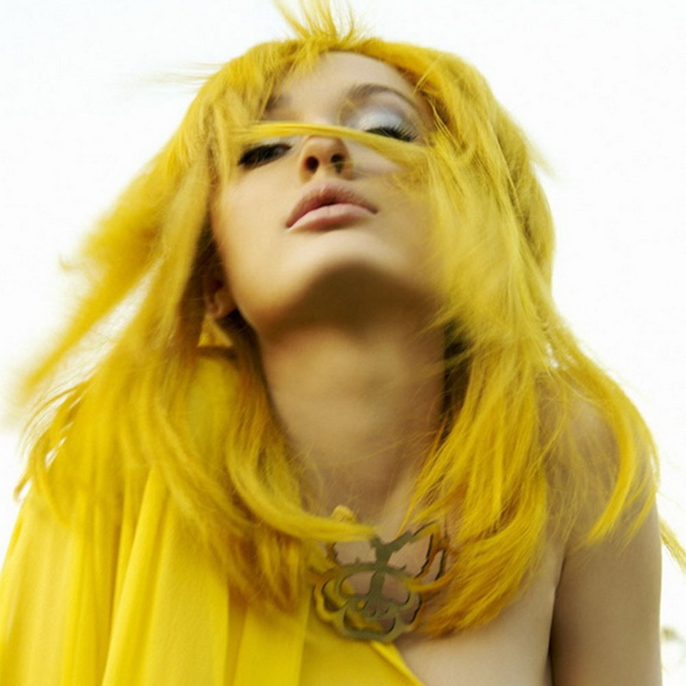 yellow hair color photo - 2